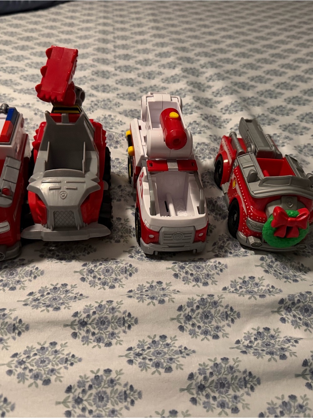 Paw Patrol Red and White Rescue Vehicle Toy Set